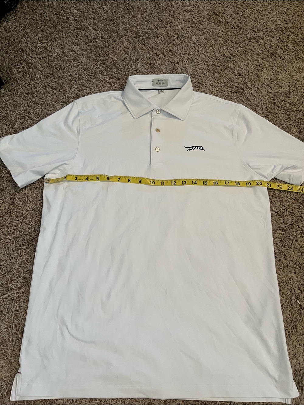 Sun Day Red Men’s Icon Polo in White Sz S Like New Performance Breathable Golf - Picture 11 of 12